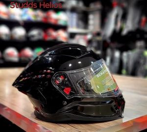 STUDDS HELIOS – Premium Full Face Helmet
